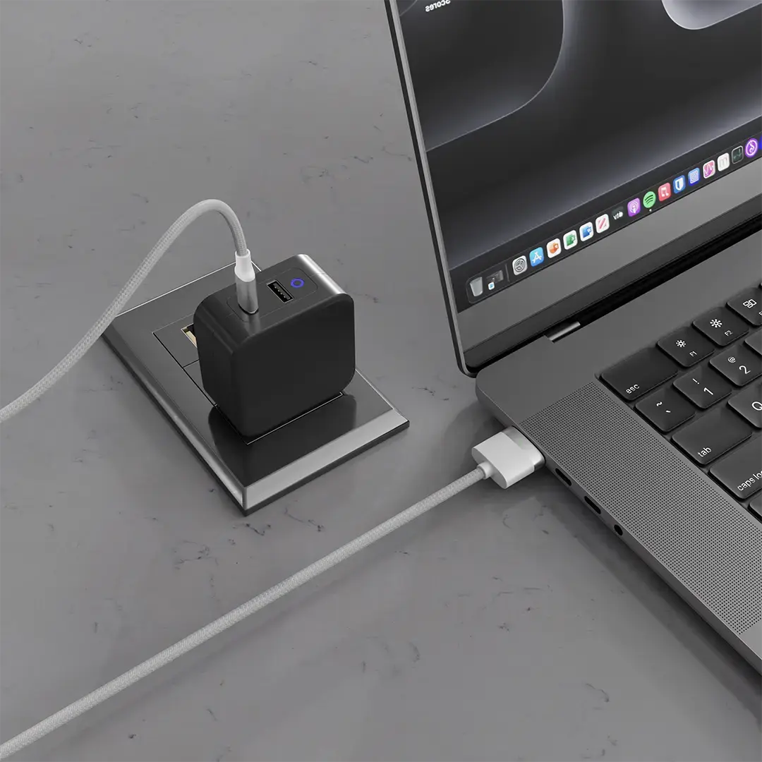 Porodo USB-C to MagSafe 3 Fast Charging Cable 3 Porodo USB-C to MagSafe 3 Fast Charging Cable - Image 3