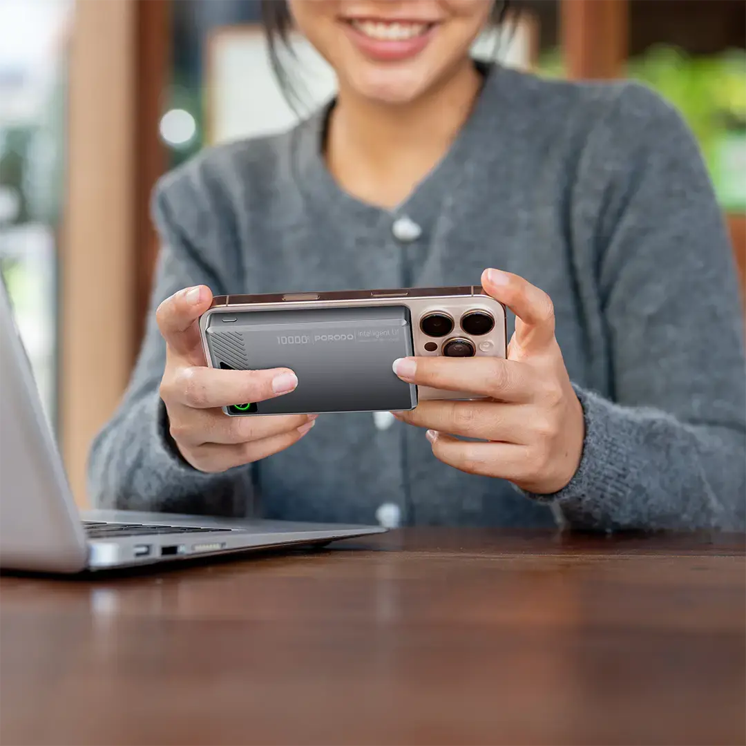 Porodo SlimMag 10000mAh Magnetic Power Bank 3 Porodo SlimMag 10000mAh Magnetic Power Bank - Image 3
