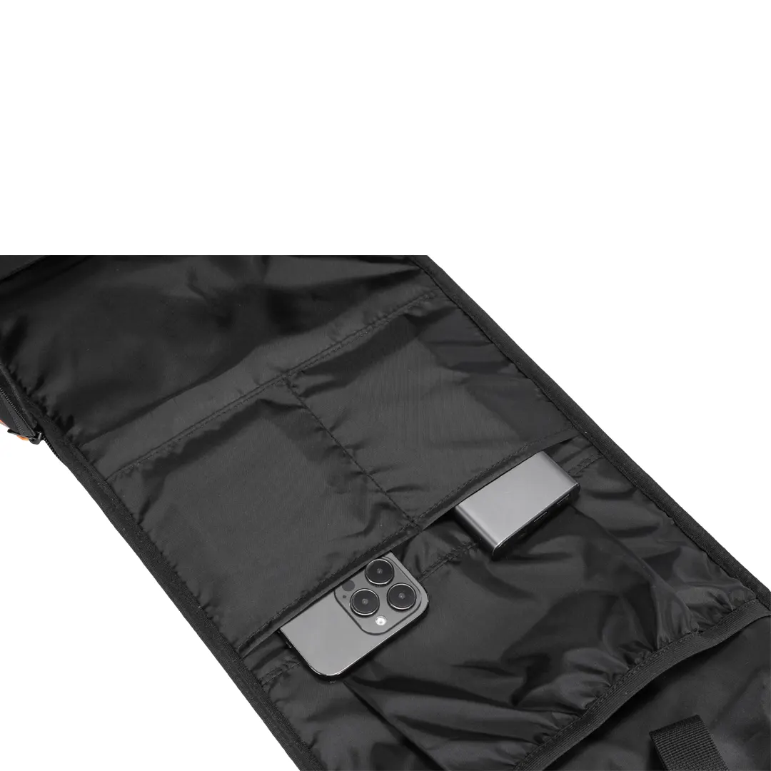 Porodo Gaming PS5 Storage & Laptop Backpack 5 Porodo Gaming PS5 Storage & Laptop Backpack - Image 5